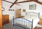 Luxry cosy cottage heated 2 two bedrooms wifi parking broadband marazion penzance st ives holiday house